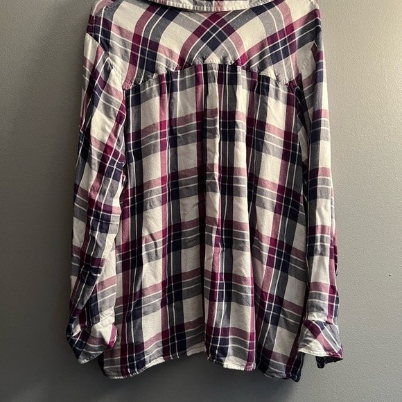 Avenue 22/24 Purple and Blue Plaid Button Up - Picture 2 of 4